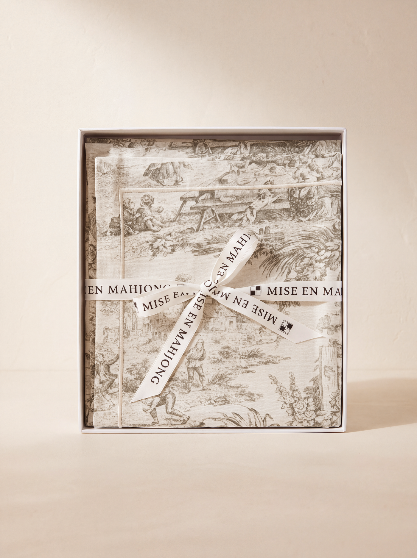 A Morning in Italy Table Cover in Latte+Cream Toile